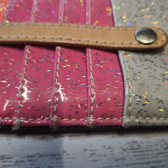 Consuela Card(Also Includes Section For Cash)Wallet    PLEASE LOOK AT ALL PICS! - Picture 14 of 15